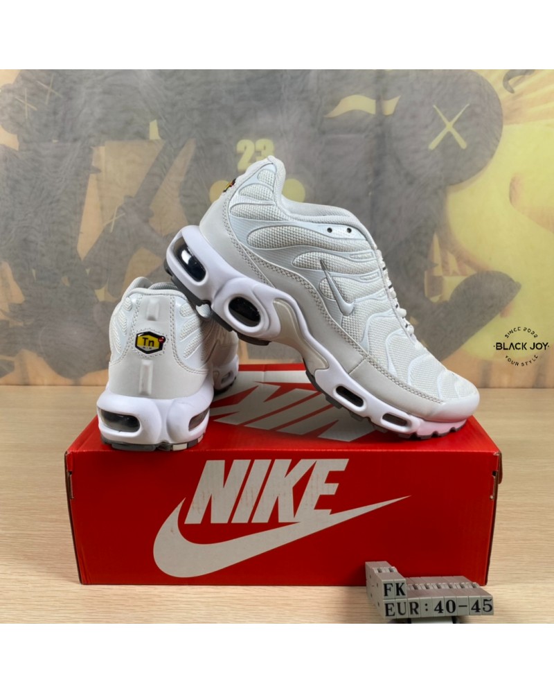 Nike air max plus TN bianche total white sneakers nike
